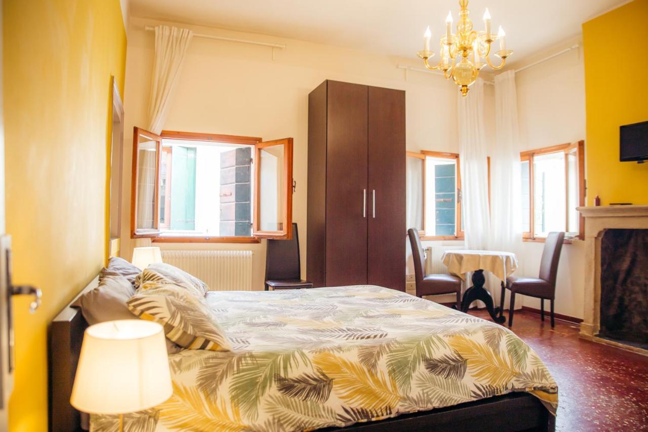 Готель Residenza Quaggio Ca' Grimani Венеція Екстер'єр фото
